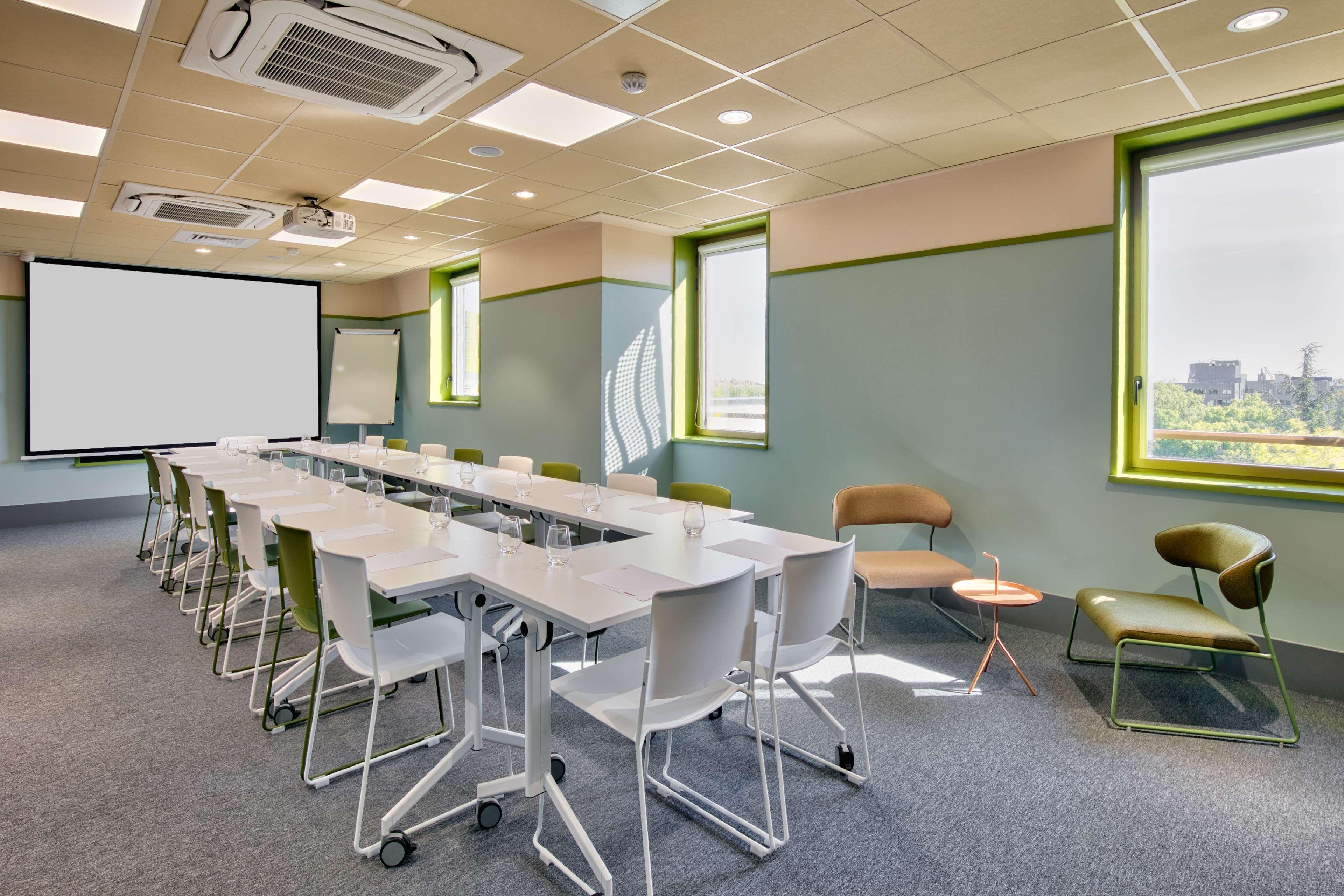 Aiden By Best Western Clermont-Ferrand Hotel & Spa Ngoại thất bức ảnh