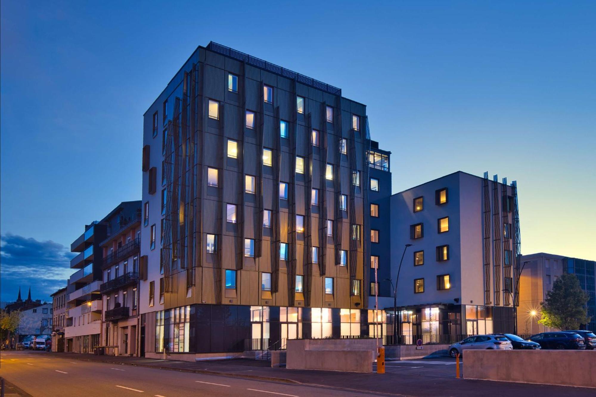 Aiden By Best Western Clermont-Ferrand Hotel & Spa Ngoại thất bức ảnh